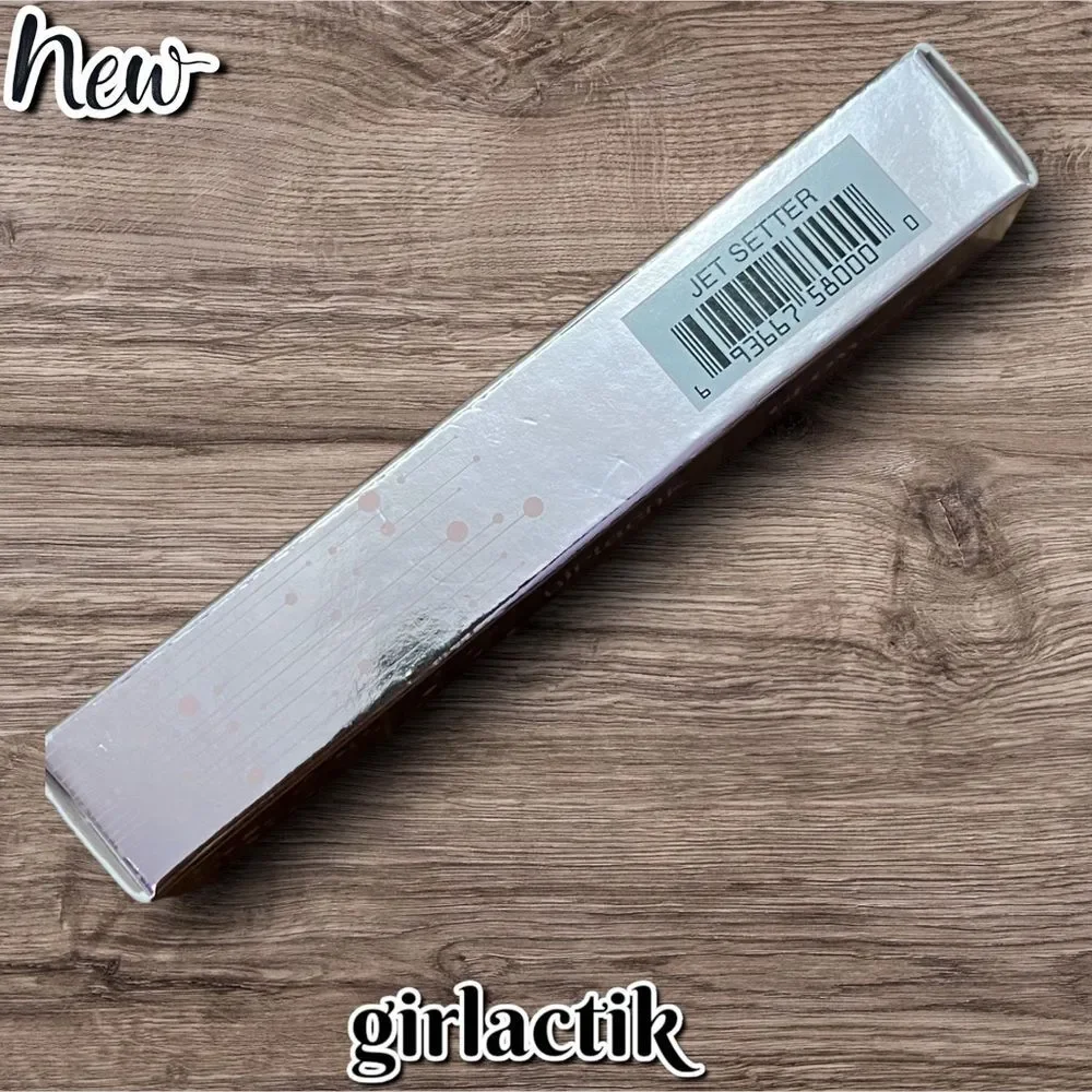 New NIB girlactik GLOW ON-THE-GO JetSetter multi-use stick Color: JetSetter